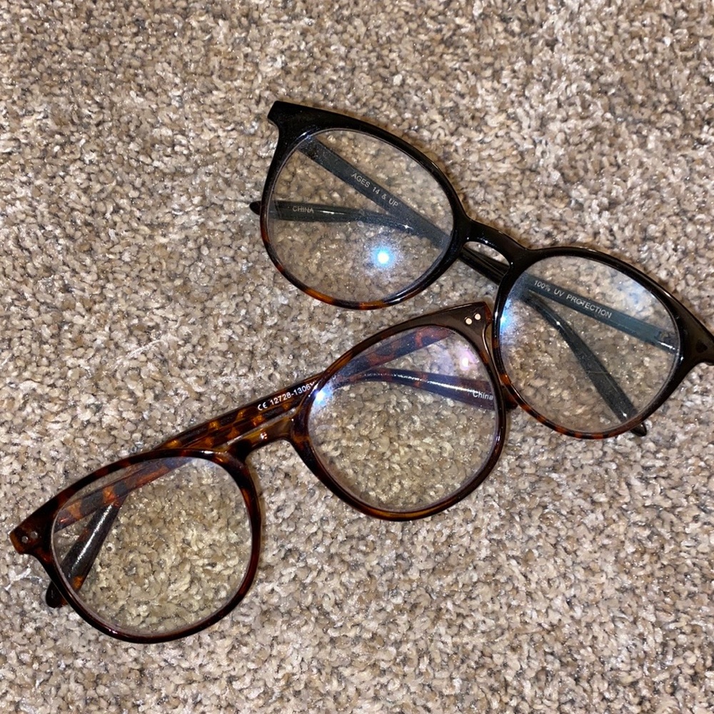 2 Pairs of blue light glasses